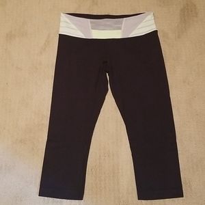 Lululemon capris